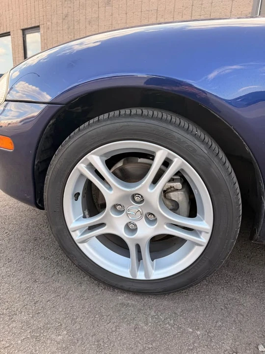 2004 Mazda NB MX-5 Miata - Image 6 of 11
