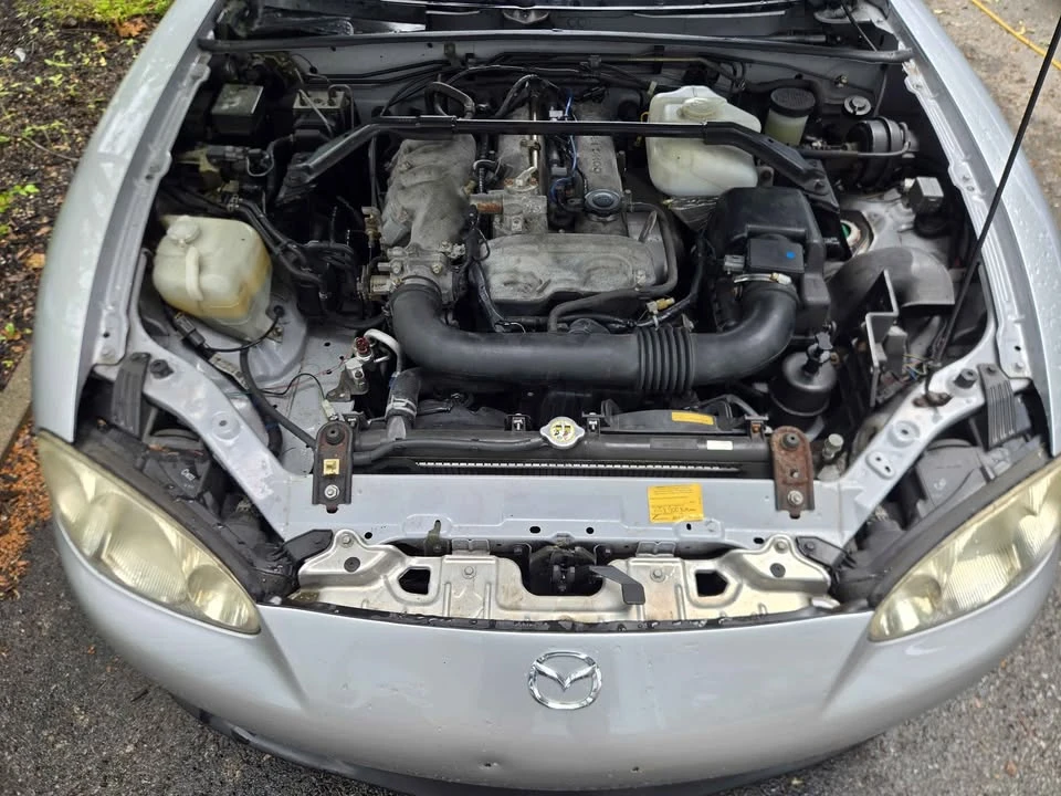 2004 Mazda NB MX-5 Miata - Image 11 of 14