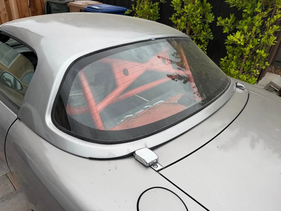 2004 Mazda NB MX-5 Miata - Image 6 of 13