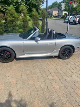 2004 Mazda MX-5
