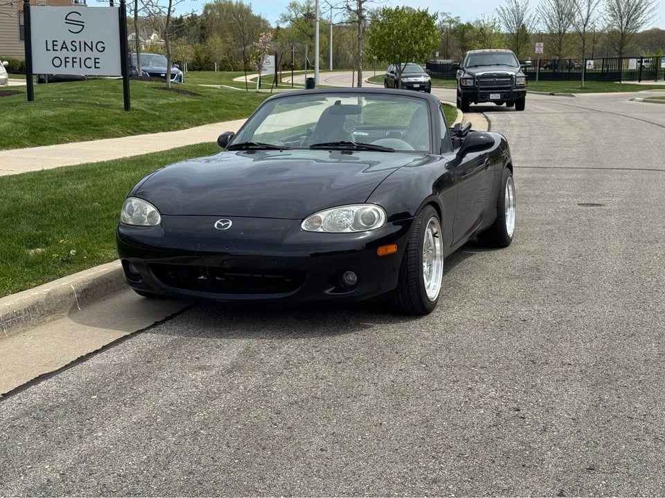 2004 Mazda NB MX-5 Miata - Image 4 of 11