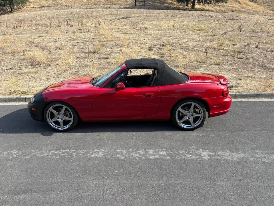 2004 Mazda NB Mazdaspeed MX-5 Miata - Image 4 of 20