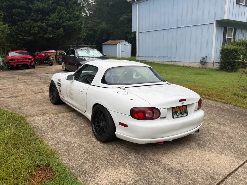 2004 Mazda NB MX-5 Miata - Image 3 of 16