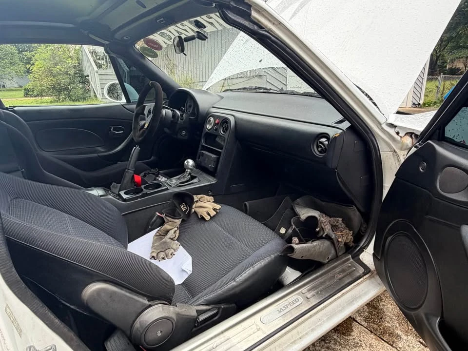 2004 Mazda NB MX-5 Miata - Image 15 of 16