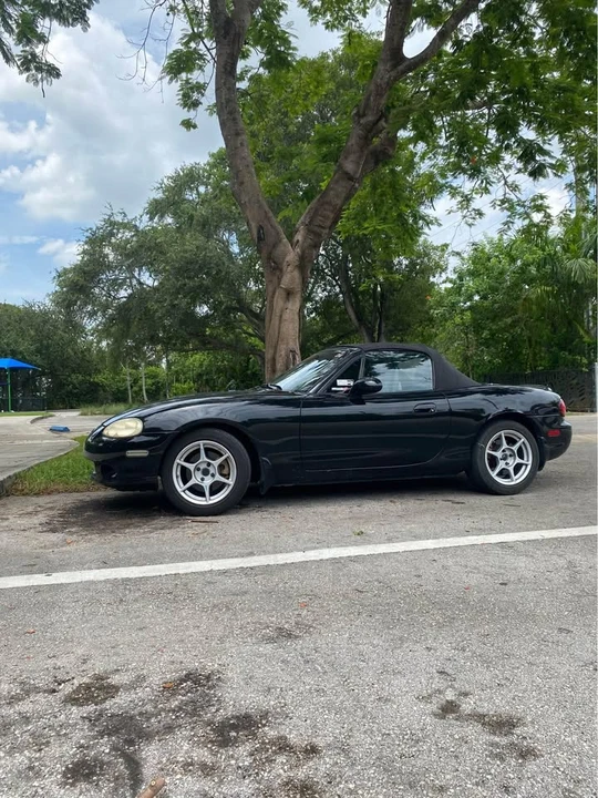 2004 Mazda NB MX-5 Miata - Image 9 of 9