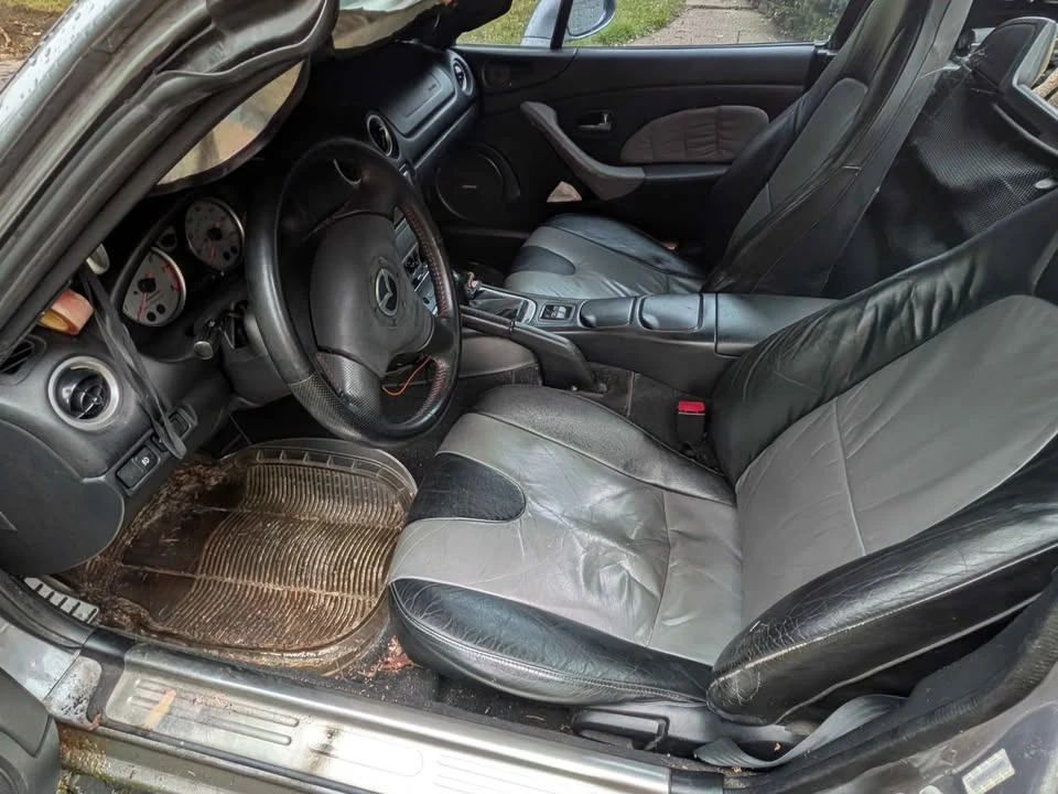 2004 Mazda NB MX-5 Miata - Image 15 of 20