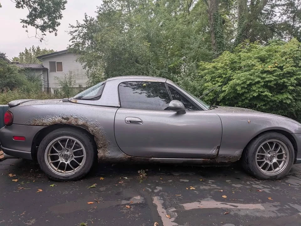 2004 Mazda NB MX-5 Miata - Image 9 of 20