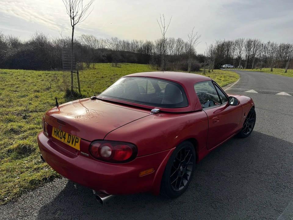 2004 Mazda NB MX-5 Miata - Image 5 of 30
