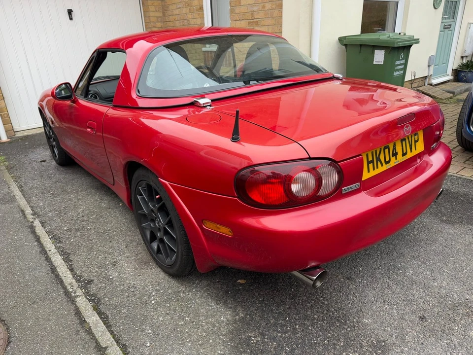 2004 Mazda NB MX-5 Miata - Image 20 of 30