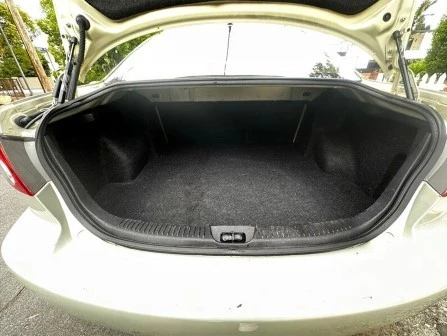 2004 Mazda Mazdaspeed 6 1st Gen - Image 17 of 21