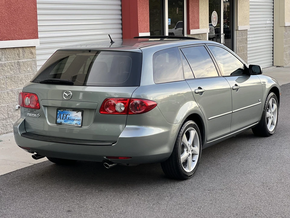 2004 Mazda Mazda 6 1st Gen - Image 13 of 31