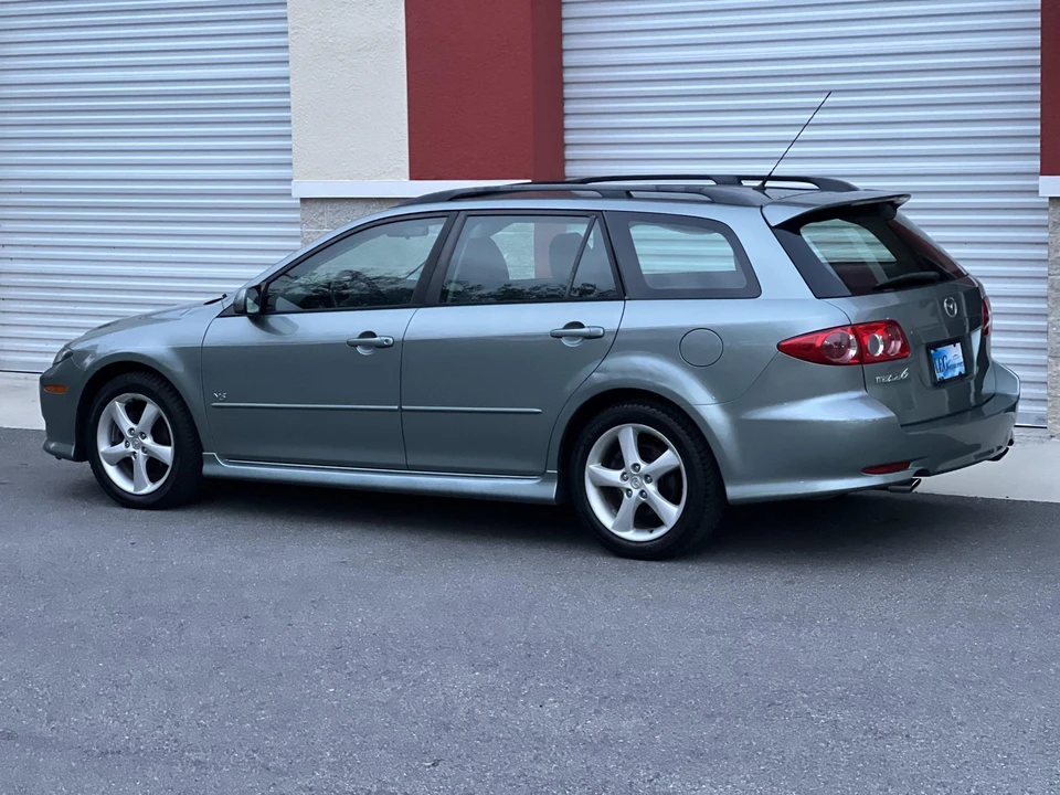 2004 Mazda Mazda 6 1st Gen - Image 14 of 31