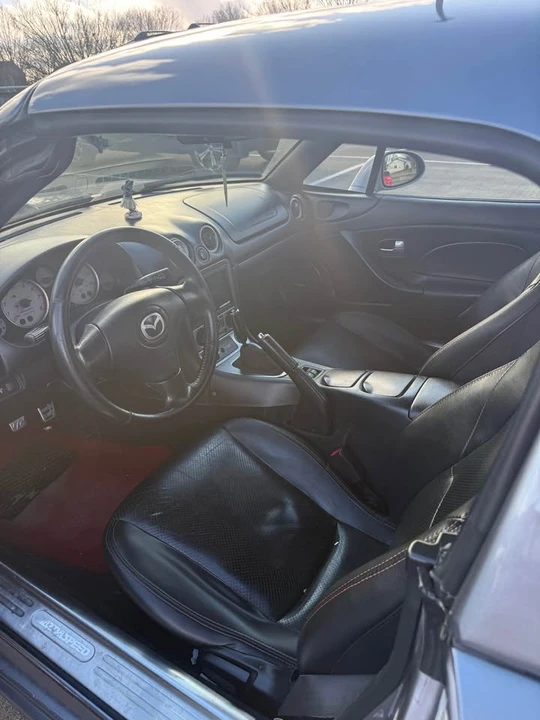 2004 Mazda NB Mazdaspeed MX-5 Miata - Image 10 of 10