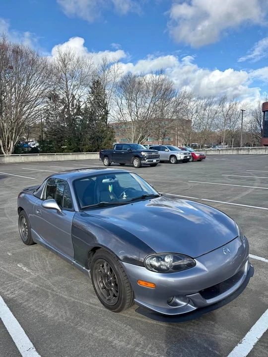 2004 Mazda NB Mazdaspeed MX-5 Miata - Image 2 of 10