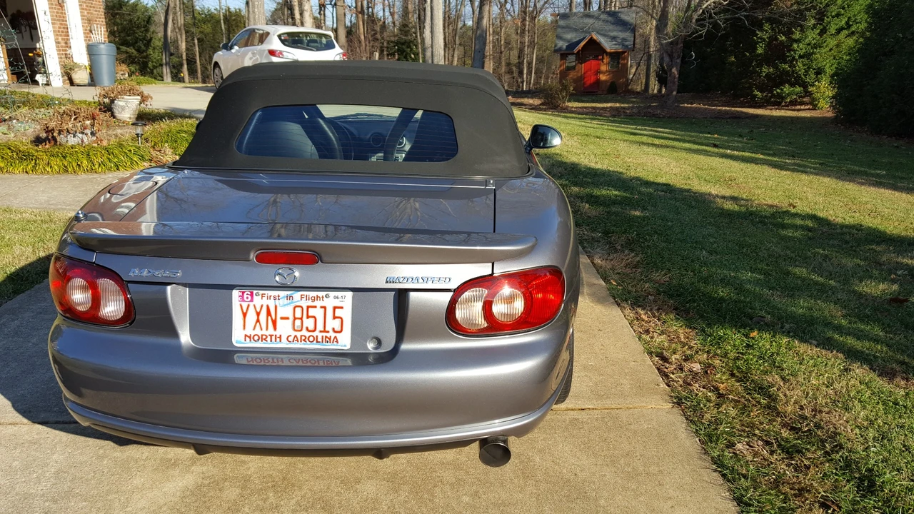 2004 Mazda NB Mazdaspeed MX-5 Miata - Image 10 of 31