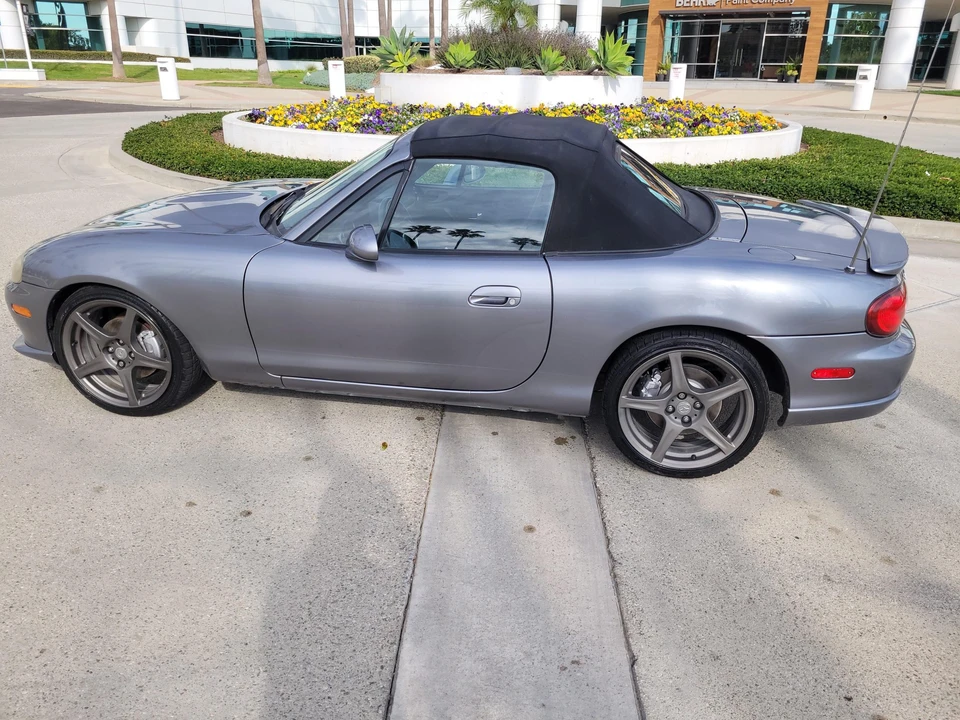 2004 Mazda NB Mazdaspeed MX-5 Miata - Image 24 of 31