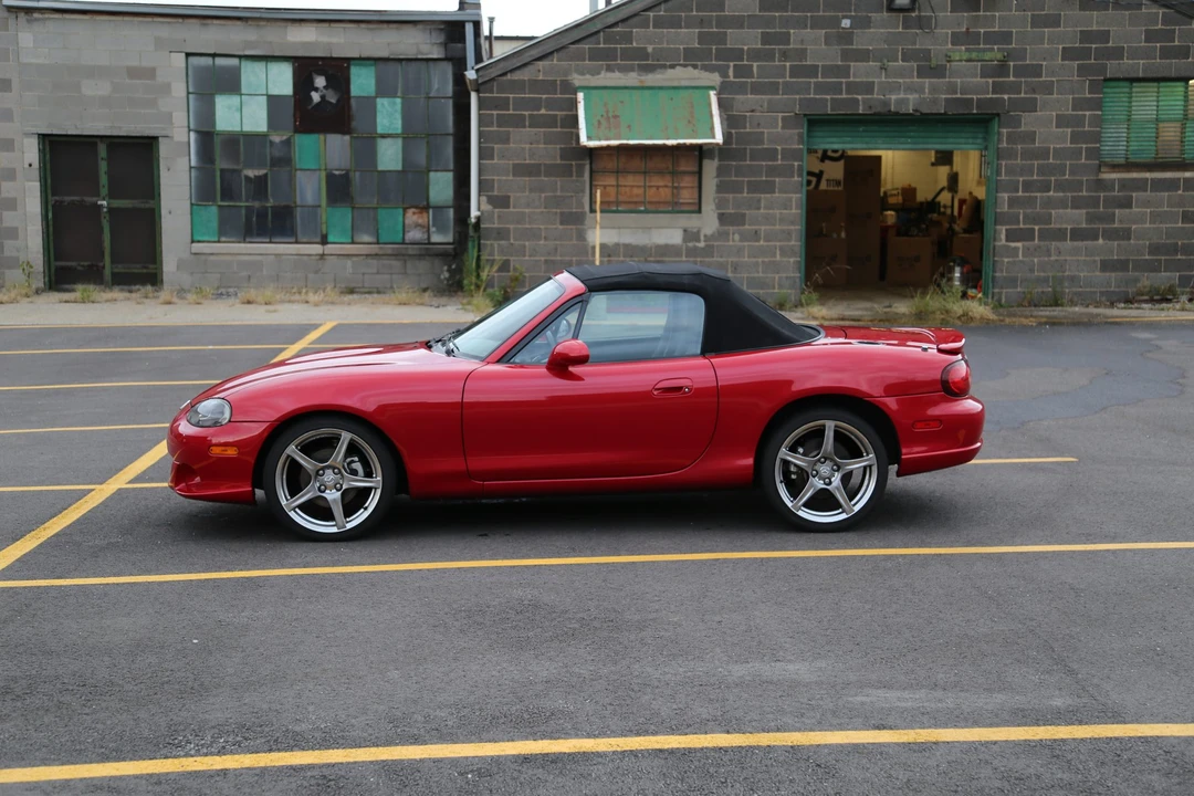 2004 Mazda NB Mazdaspeed MX-5 Miata - Image 15 of 31