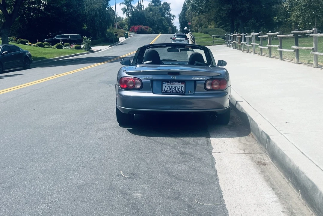 2004 Mazda NB Mazdaspeed MX-5 Miata - Image 7 of 31
