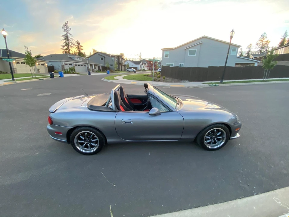 2004 Mazda NB Mazdaspeed MX-5 Miata - Image 14 of 31