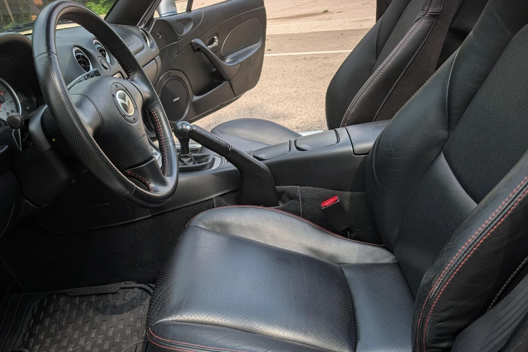 2004 Mazda NB Mazdaspeed MX-5 Miata - Image 23 of 31