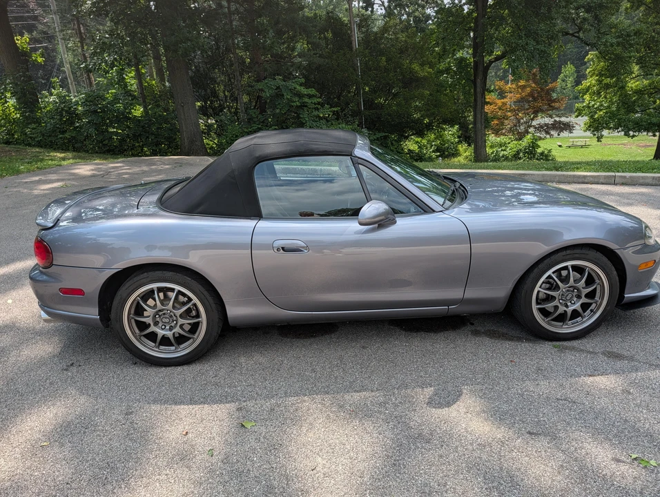 2004 Mazda NB Mazdaspeed MX-5 Miata - Image 16 of 31