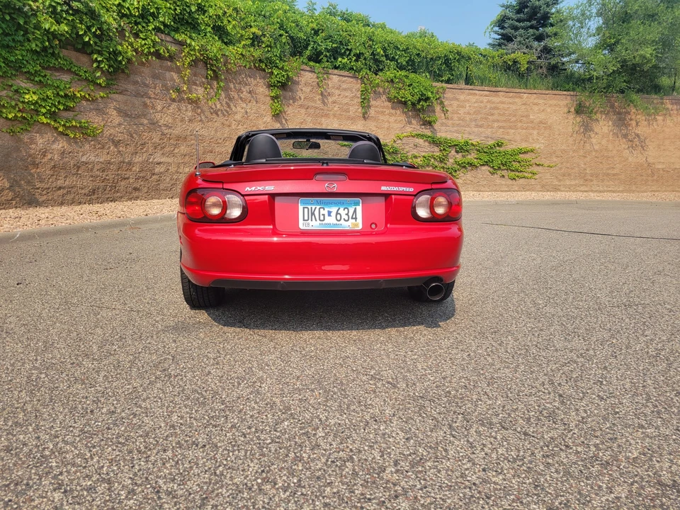 2004 Mazda NB Mazdaspeed MX-5 Miata - Image 4 of 31