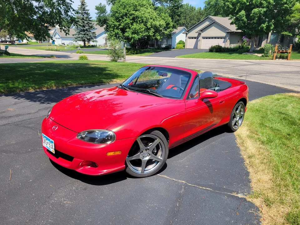 2004 Mazda NB Mazdaspeed MX-5 Miata - Image 2 of 31