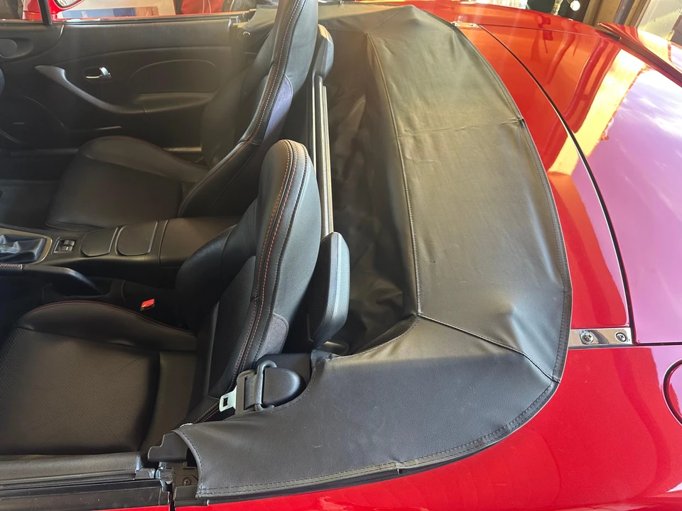 2004 Mazda NB Mazdaspeed MX-5 Miata - Image 18 of 31