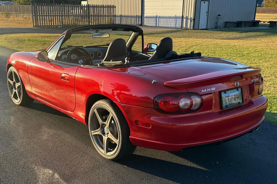 2004 Mazda NB Mazdaspeed MX-5 Miata - Image 4 of 31