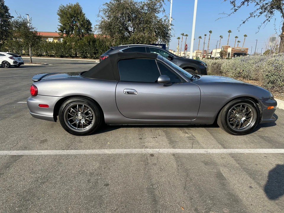 2004 Mazda NB Mazdaspeed MX-5 Miata - Image 18 of 31