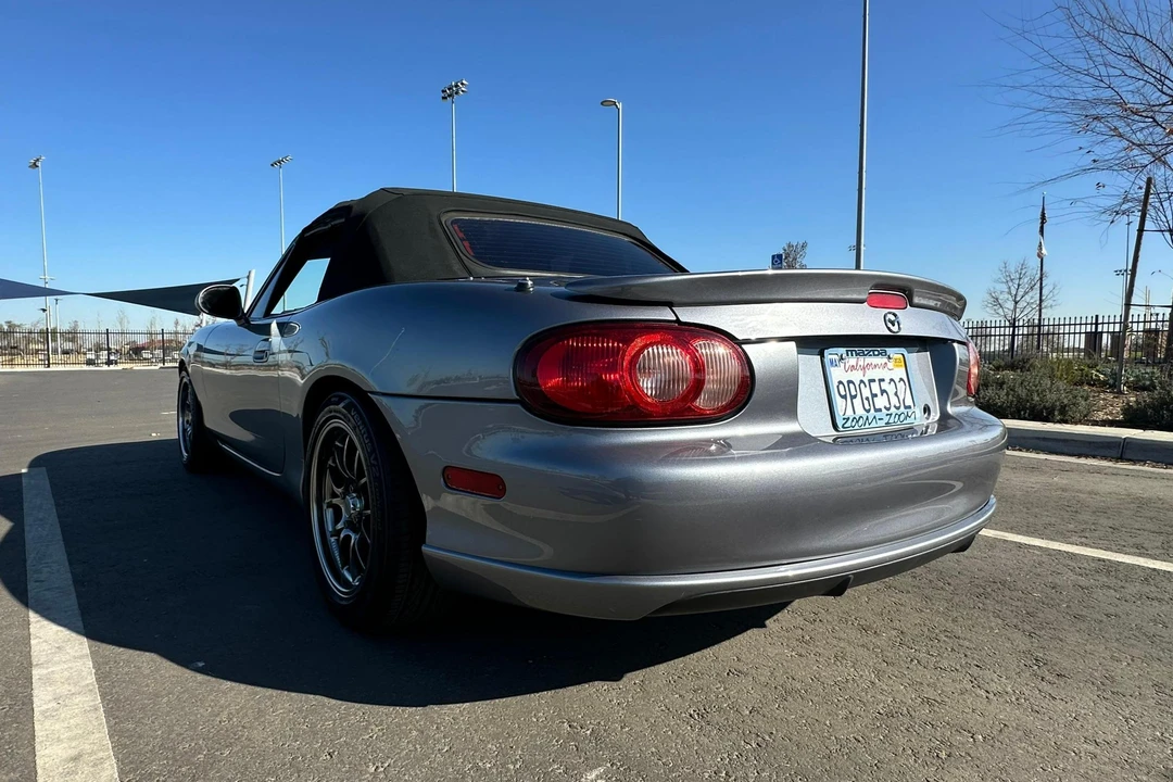 2004 Mazda NB Mazdaspeed MX-5 Miata - Image 15 of 31