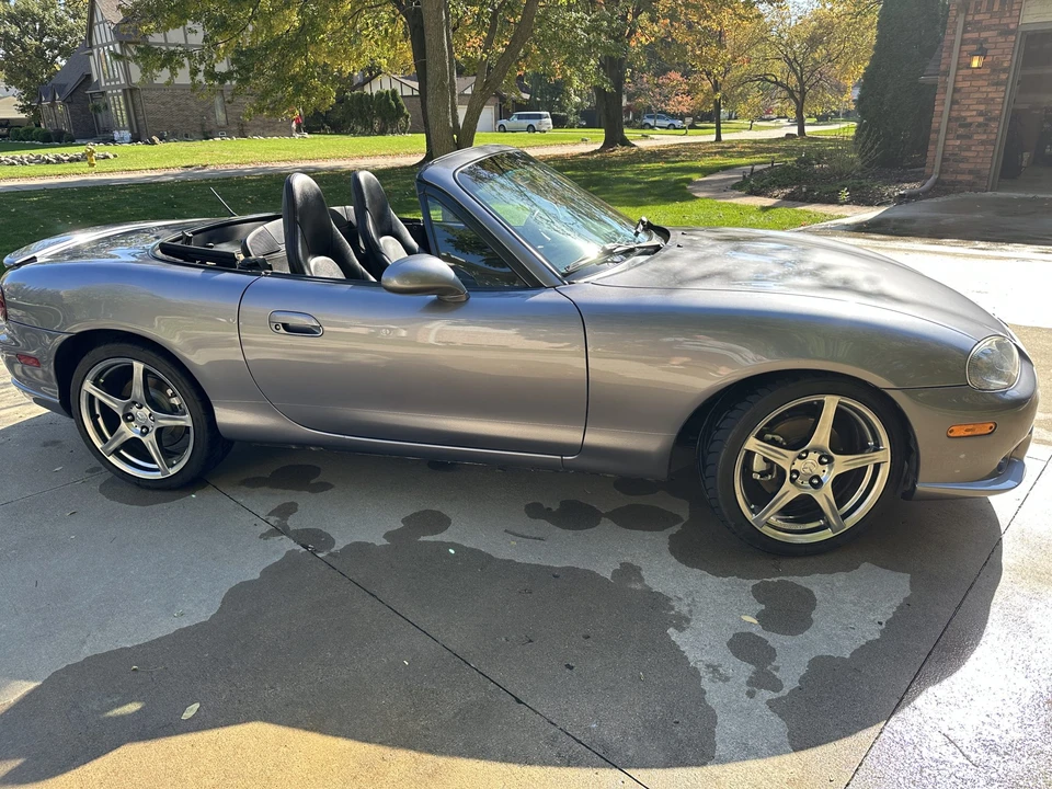 2004 Mazda NB Mazdaspeed MX-5 Miata - Image 18 of 31