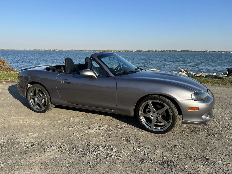 2004 Mazda NB Mazdaspeed MX-5 Miata - Image 9 of 31