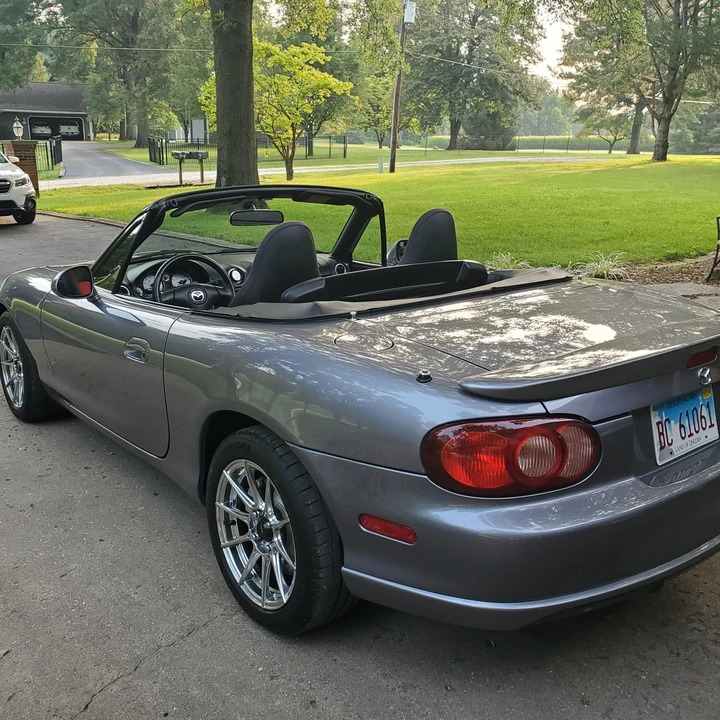 2004 Mazda NB Mazdaspeed MX-5 Miata - Image 10 of 31