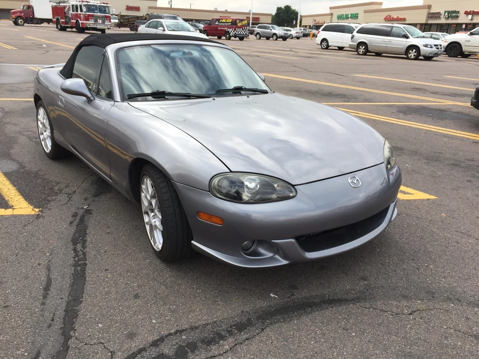 2004 Mazda NB Mazdaspeed MX-5 Miata - Image 2 of 31