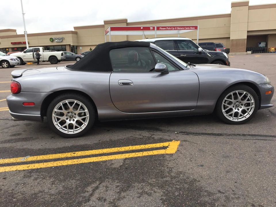 2004 Mazda NB Mazdaspeed MX-5 Miata - Image 7 of 31