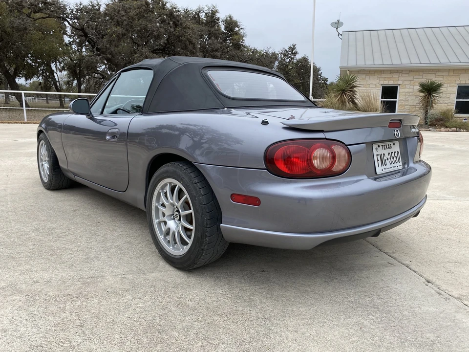 2004 Mazda NB Mazdaspeed MX-5 Miata - Image 7 of 31