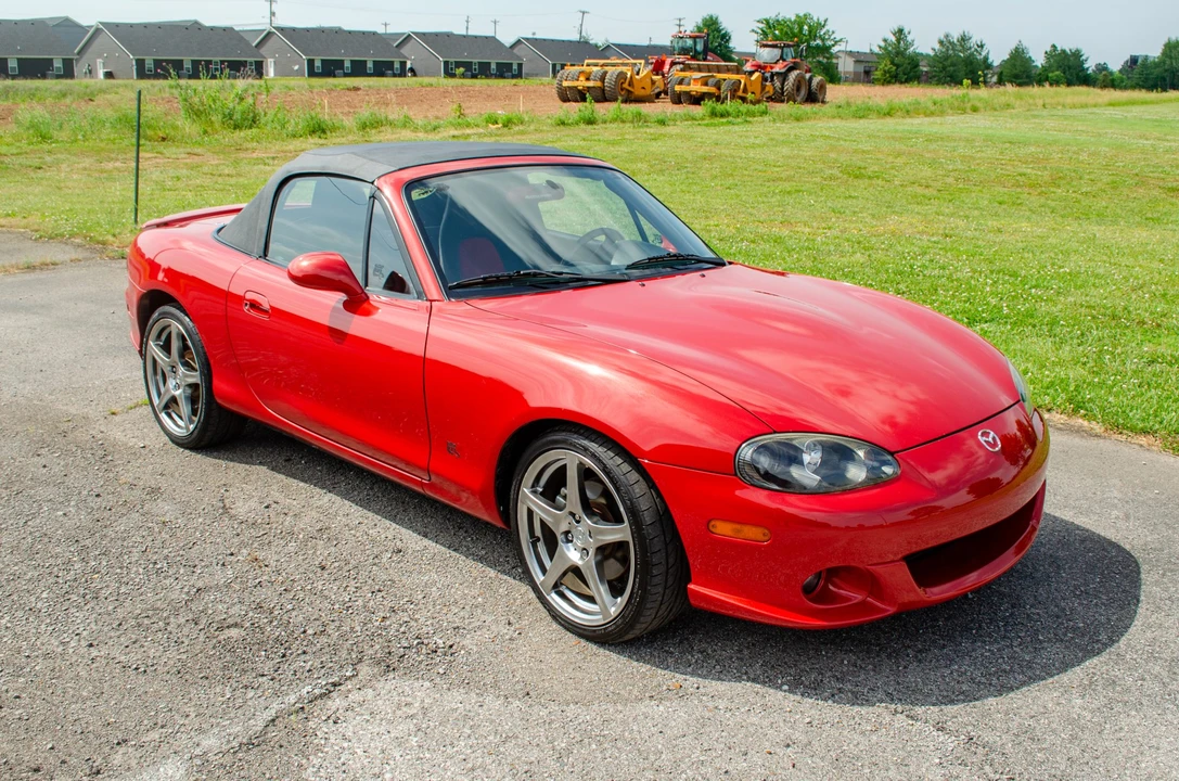 2004 Mazda NB Mazdaspeed MX-5 Miata - Image 2 of 31