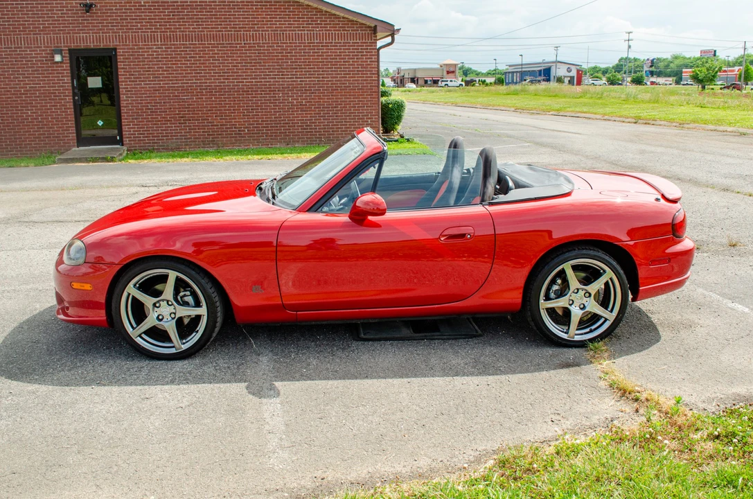 2004 Mazda NB Mazdaspeed MX-5 Miata - Image 15 of 31