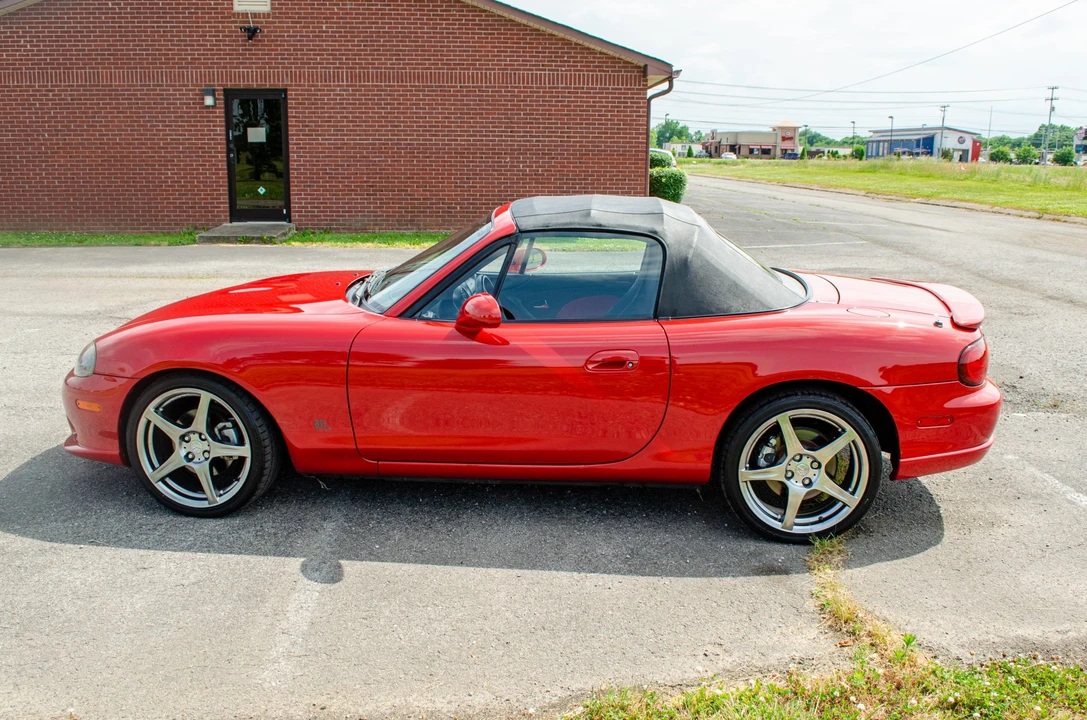2004 Mazda NB Mazdaspeed MX-5 Miata - Image 9 of 31