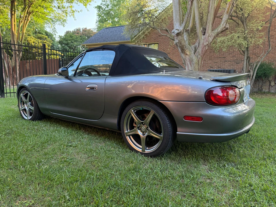 2004 Mazda NB Mazdaspeed MX-5 Miata - Image 10 of 31