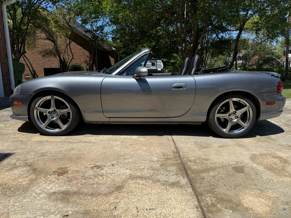 2004 Mazda NB Mazdaspeed MX-5 Miata - Image 9 of 31