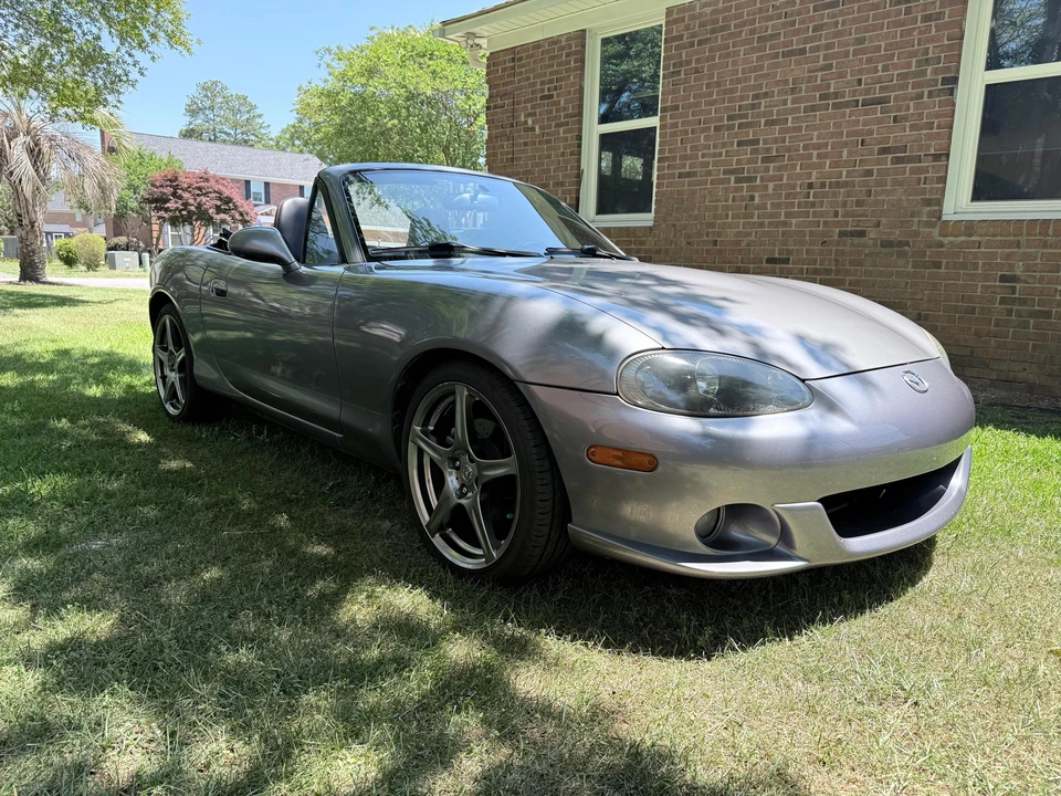 2004 Mazda NB Mazdaspeed MX-5 Miata - Image 17 of 31