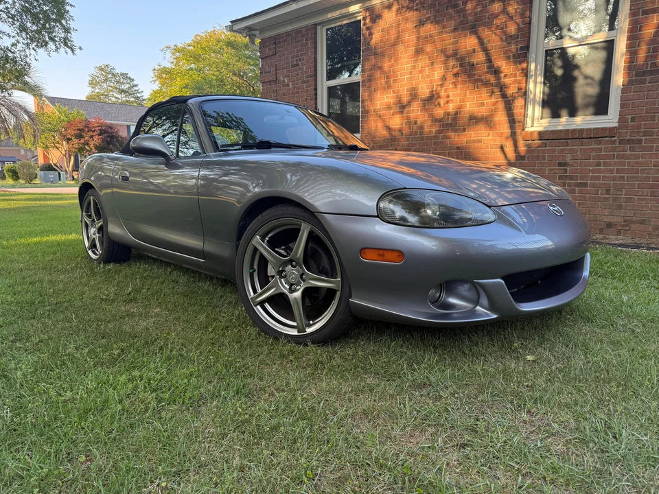 2004 Mazda NB Mazdaspeed MX-5 Miata - Image 16 of 31