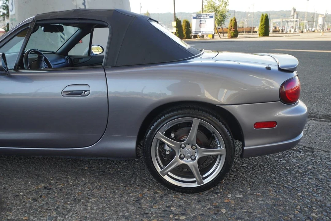 2004 Mazda NB Mazdaspeed MX-5 Miata - Image 19 of 31