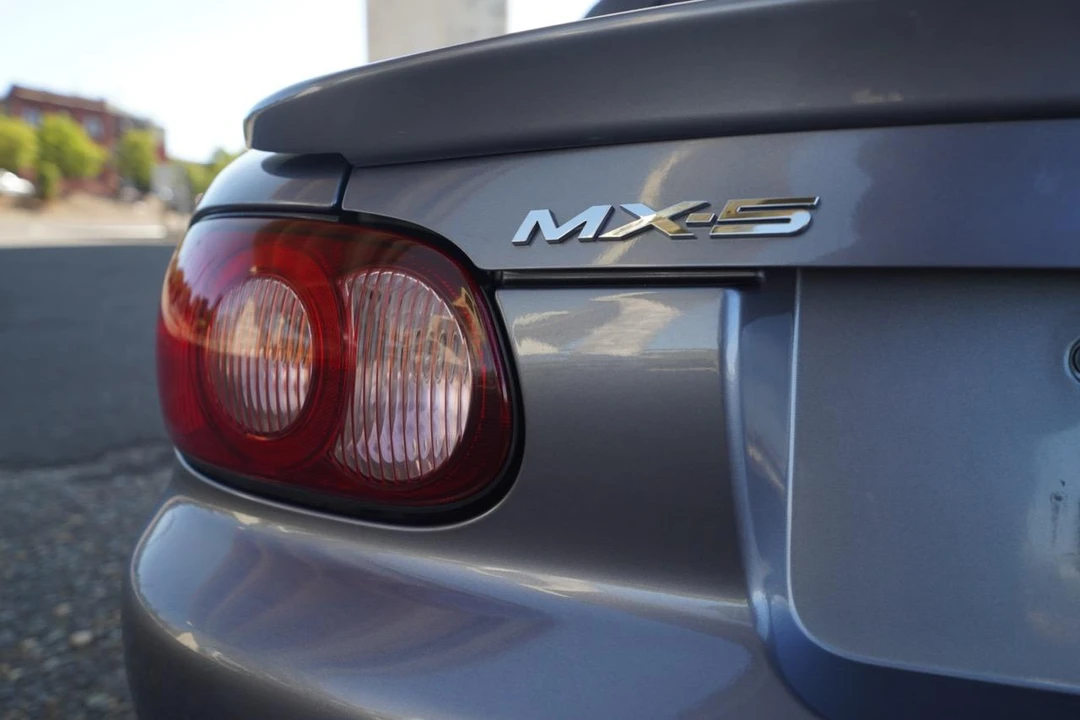 2004 Mazda NB Mazdaspeed MX-5 Miata - Image 24 of 31