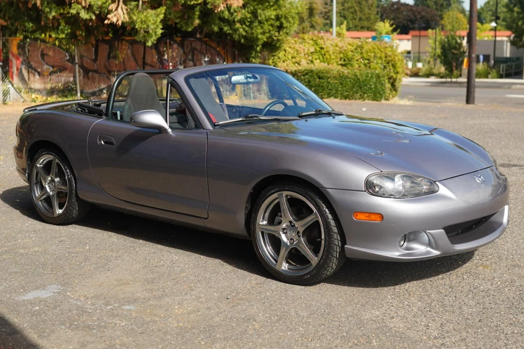 2004 Mazda NB Mazdaspeed MX-5 Miata - Image 10 of 31
