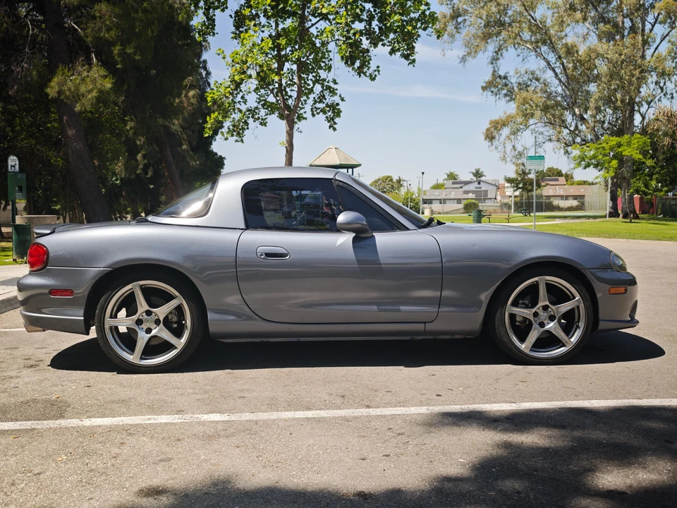 2004 Mazda NB Mazdaspeed MX-5 Miata - Image 8 of 31