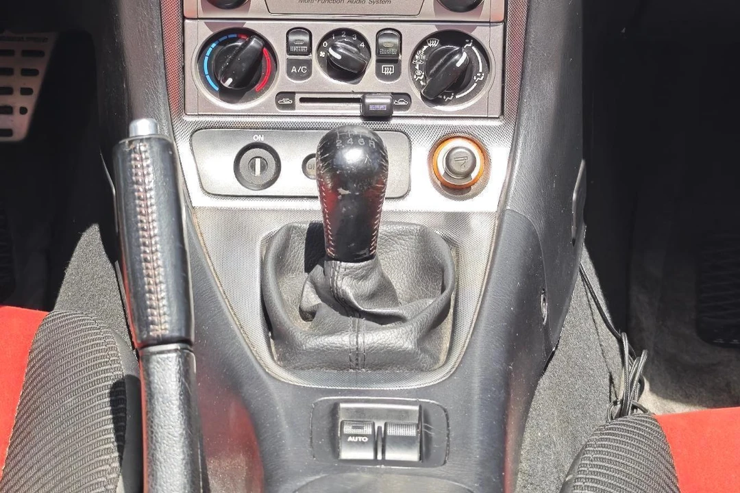 2004 Mazda NB Mazdaspeed MX-5 Miata - Image 27 of 31