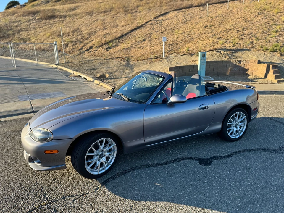 2004 Mazda NB Mazdaspeed MX-5 Miata - Image 2 of 31